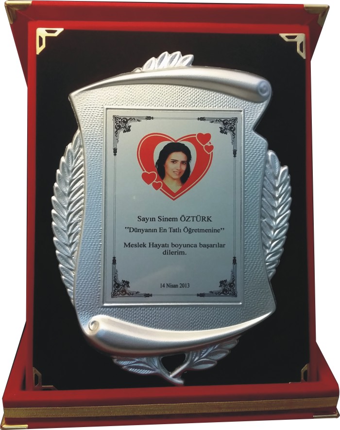 Gümüş Plaket